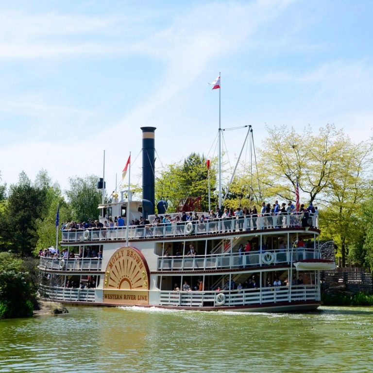 Thunder Mesa riverboat